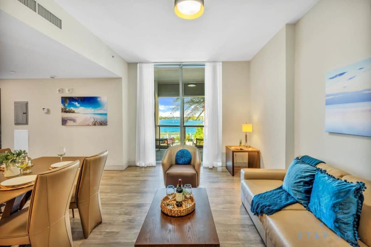 Apartment With Bay View Balcony - Pool - Up To 6 - Gym Голливуд Экстерьер фото