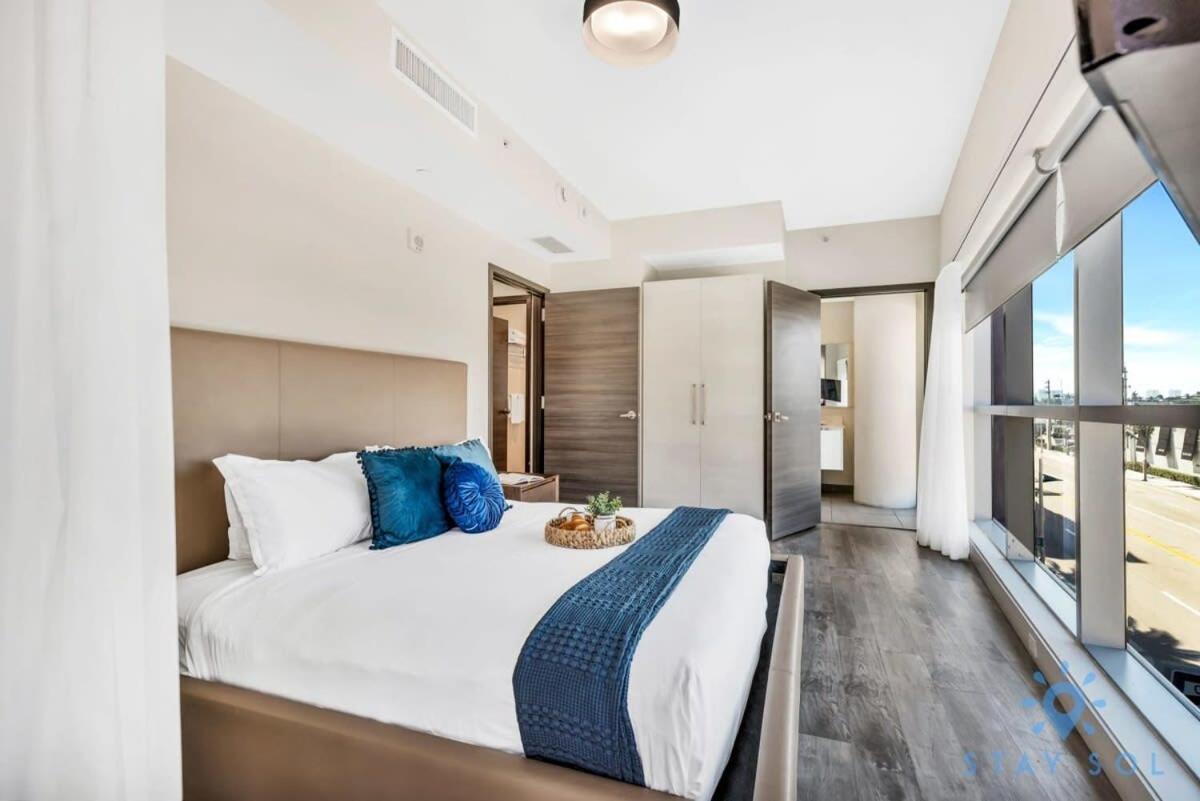 Apartment With Bay View Balcony - Pool - Up To 6 - Gym Голливуд Экстерьер фото